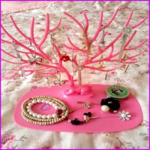 Tree Shape Jewelry Display