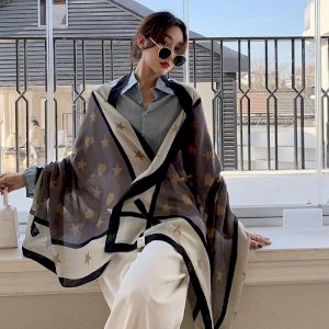 Exclusive hijab / Scarf