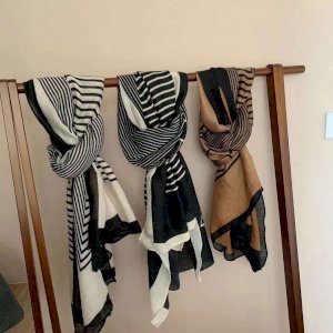 Exclusive hijab / Scarf