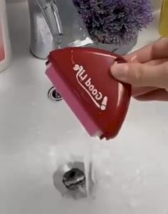 Portable Reusable Sticky Lint Roller